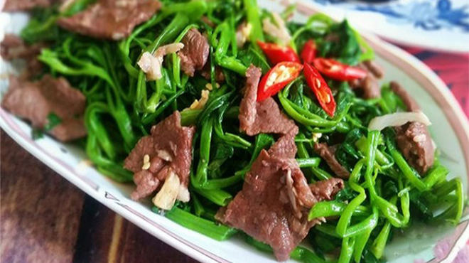 thịt bò xào rau đắng