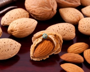 Hạt hạnh nhân [ tác dụng, cách ăn ] hạt dinh dưỡng siêu hoàn hảo.