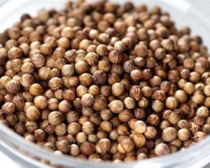 Hạt ngò là hạt gì? Dùng làm gì? Có tác dụng gì cho sức khỏe? Mua ở đâu