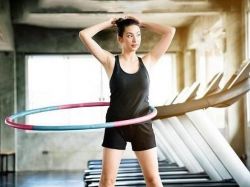 Lắc vòng bao nhiêu phút mỗi ngày giảm mỡ bụng hiệu quả nhất
