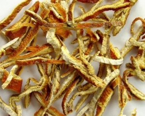 Vỏ quýt có tác dụng gì? Công dụng, cách làm mứt vỏ quýt trị ho